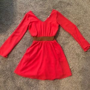 Long sleeve dress with pockets!